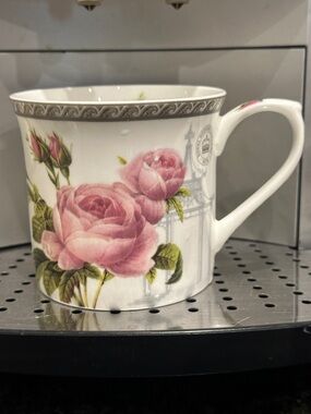 KEW Royal botanic gardens bone china Vintage Rose coffee Mug pink